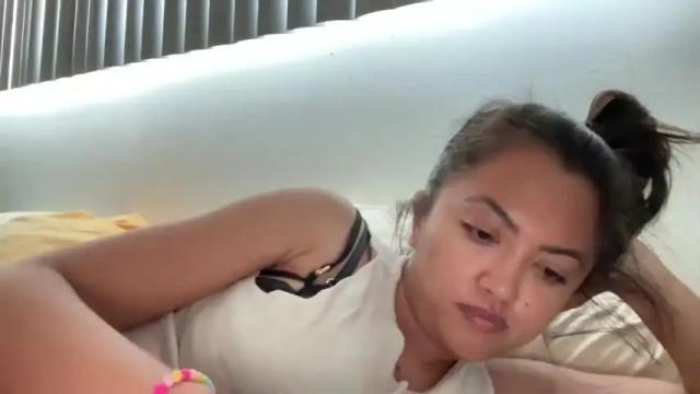 Image 12 of s3xymia Stream on Chaturbate on 28 months ago