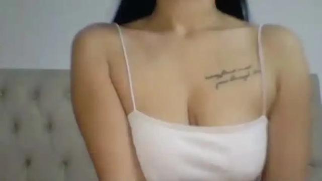 Image 4 of s69naughty_girll Stream on Chaturbate on 19 months ago