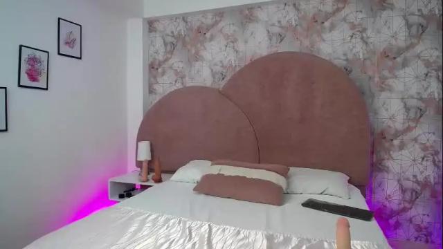 Image 4 of saara_brown Stream on Chaturbate on 25 days ago