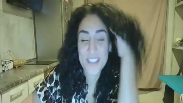 Image 4 of sabaa_x Stream on Chaturbate on 24 days ago