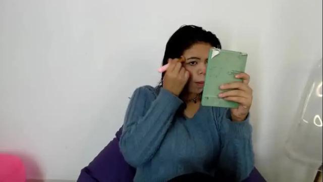 Image 2 of sabinamerchetti_ Stream on Chaturbate on 3 days ago