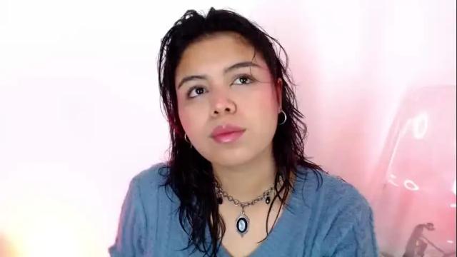 Image 6 of sabinamerchetti_ Stream on Chaturbate on 3 days ago