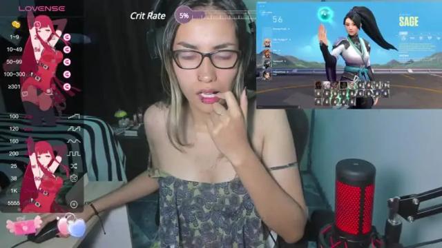 Image 8 of sabrina_chester_02 Stream on Chaturbate on 14 months ago