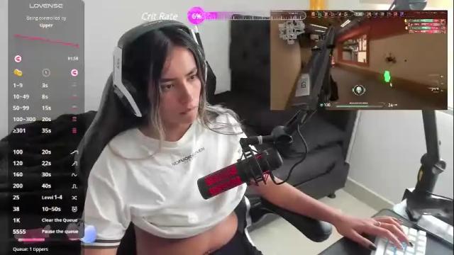 Image 11 of sabrina_chester_02 Stream on Chaturbate on 20 days ago