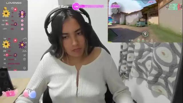 Image 2 of sabrina_chester_02 Stream on Chaturbate on 1 month ago