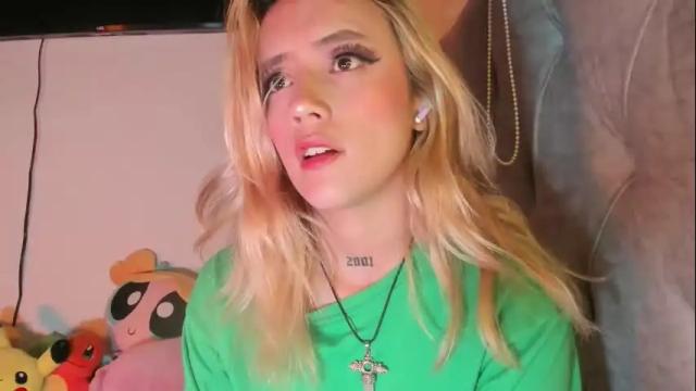 Image 7 of sabrina_cole Stream on Chaturbate on 2 months ago