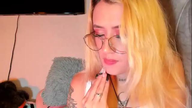 Image 8 of sabrina_cole Stream on Chaturbate on 2 months ago