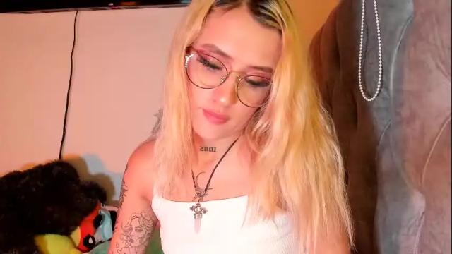 Thumbnail 3, sabrina_cole's Stream at Chaturbate, 2 months ago