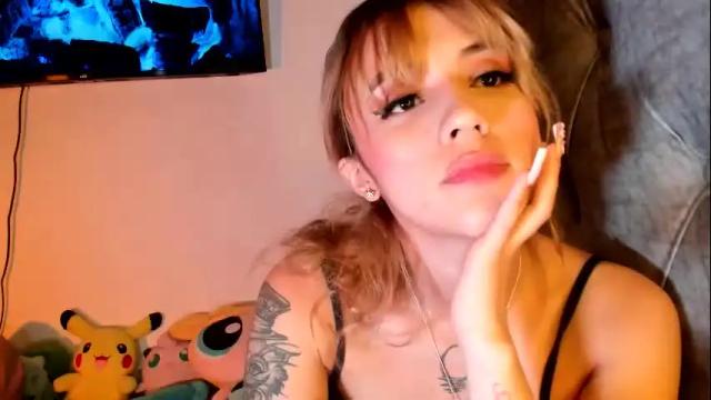 Image 7 of sabrina_cole Stream on Chaturbate on 1 month ago
