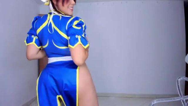 Image 4 of sabrina_geek Stream on Chaturbate on 25 days ago