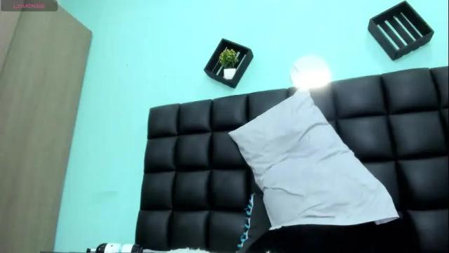 Image 2 of sabrina_med Stream on Chaturbate on 1 month ago