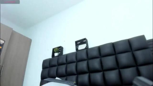 Image 11 of sabrina_med Stream on Chaturbate on 1 month ago