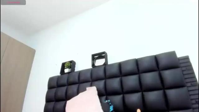 Image 6 of sabrina_med Stream on Chaturbate on 1 month ago