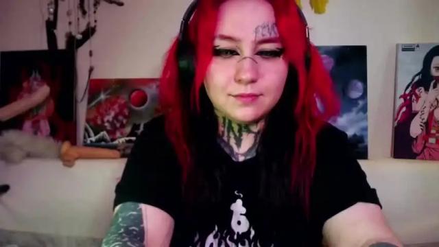 Image 12 of sabrina_raiders_666 Stream on Chaturbate on 14 months ago
