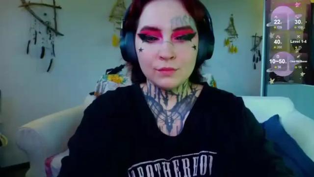 Image 8 of sabrina_raiders_666 Stream on Chaturbate on 13 months ago