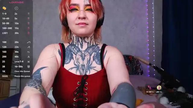Image 6 of sabrina_raiders_666 Stream on Chaturbate on 18 days ago