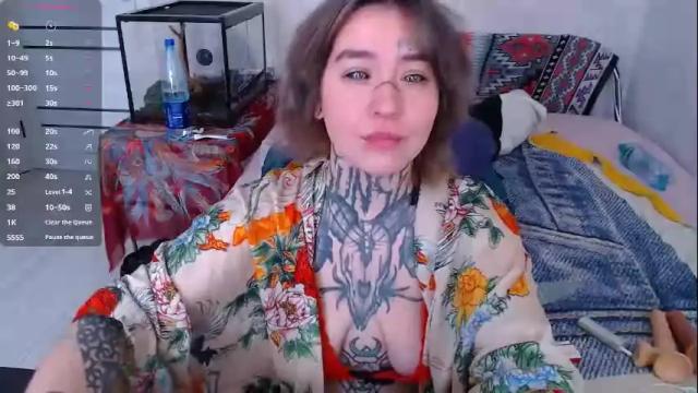 Image 12 of sabrina_raiders_666 Stream on Chaturbate on 4 months ago