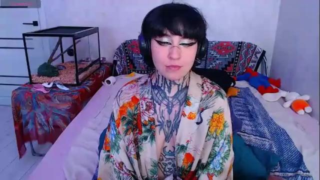 Image 10 of sabrina_raiders_666 Stream on Chaturbate on 4 months ago