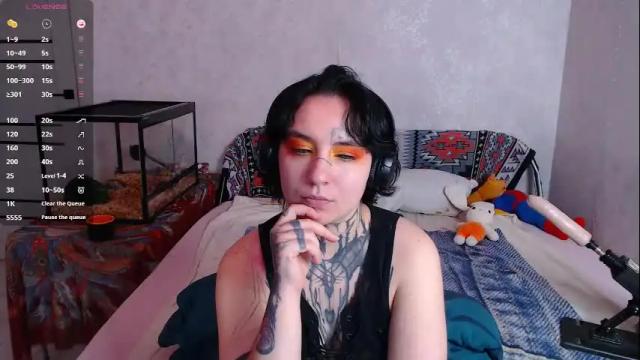 Image 10 of sabrina_raiders_666 Stream on Chaturbate on 3 months ago