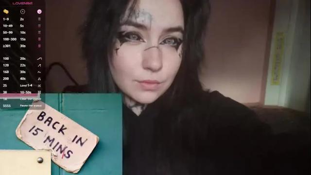 Image 6 of sabrina_raiders_666 Stream on Chaturbate on 3 months ago