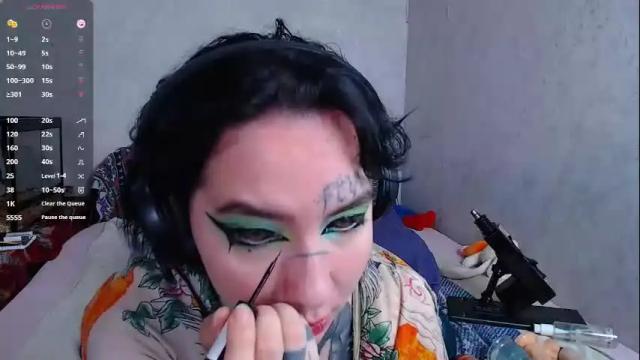 Image 3 of sabrina_raiders_666 Stream on Chaturbate on 3 months ago