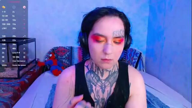 Image 4 of sabrina_raiders_666 Stream on Chaturbate on 3 months ago
