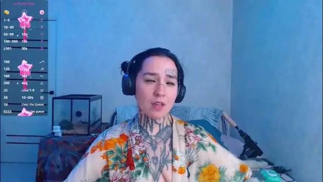 Image 7 of sabrina_raiders_666 Stream on Chaturbate on 2 months ago