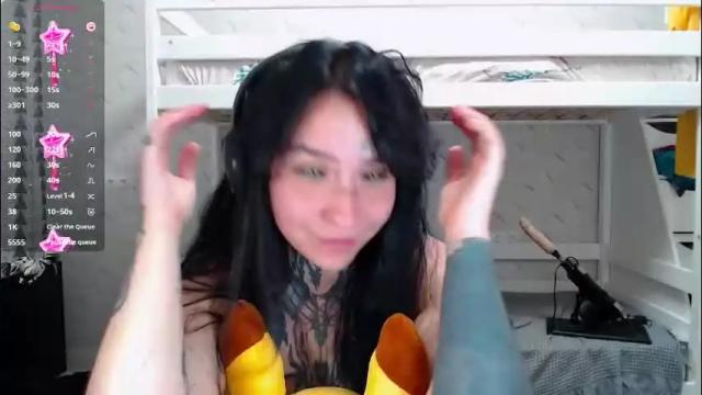 Image 11 of sabrina_raiders_666 Stream on Chaturbate on 2 months ago