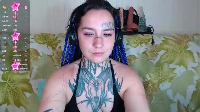 Image 6 of sabrina_raiders_666 Stream on Chaturbate on 2 months ago