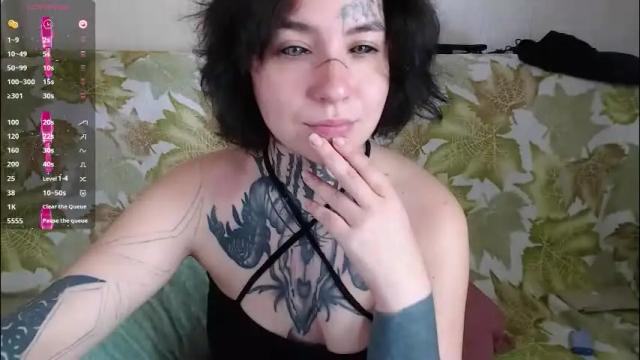 Image 3 of sabrina_raiders_666 Stream on Chaturbate on 1 month ago