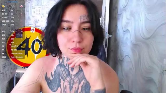Image 12 of sabrina_raiders_666 Stream on Chaturbate on 25 days ago