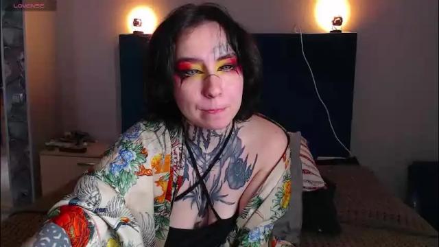Image 4 of sabrina_raiders_666 Stream on Chaturbate on 20 days ago