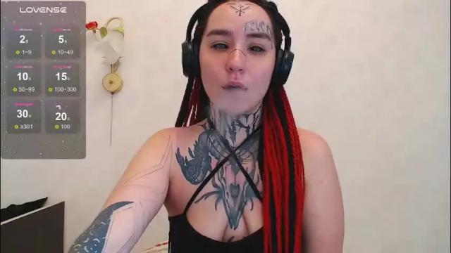 Image 2 of sabrina_raiders_666 Stream on Chaturbate on 12 hours ago