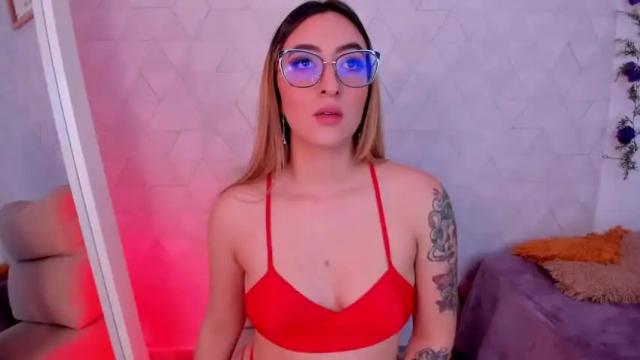 Image 4 of sabrinaa_montana Stream on Chaturbate on 14 months ago