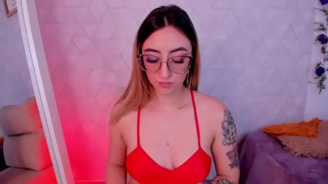 Image 8 of sabrinaa_montana Stream on Chaturbate on 14 months ago