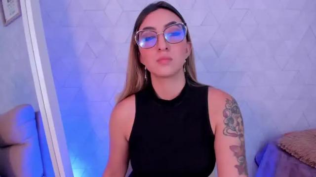 Image 4 of sabrinaa_montana Stream on Chaturbate on 14 months ago
