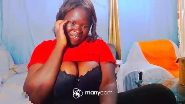 Image 2 of sabrinaaaa1234 Stream on Chaturbate on 14 months ago