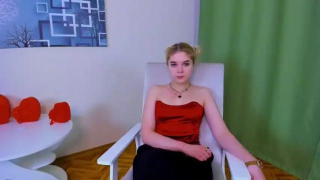 Image 11 of sabrinadyson Stream on Chaturbate on 17 months ago