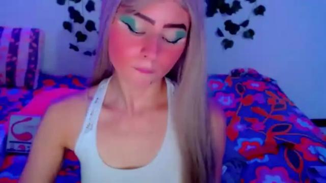 Image 11 of sabrinaexpositoxx Stream on Chaturbate on 21 months ago