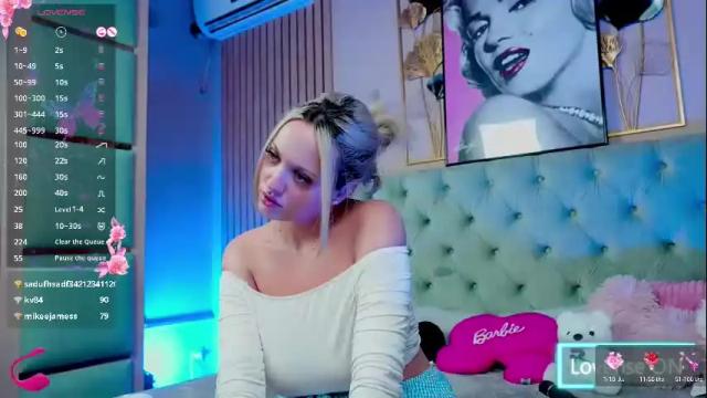 Image 2 of sabrinajadex Stream on Chaturbate on 28 days ago