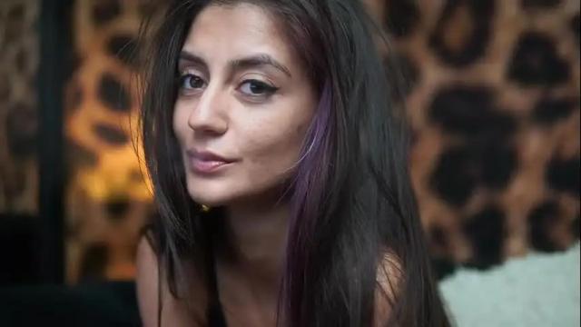 Image 4 of sabrinakali Stream on Chaturbate on 10 days ago