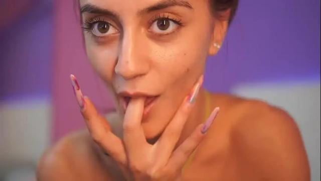 Image 12 of sabrinakali Stream on Chaturbate on 2 days ago