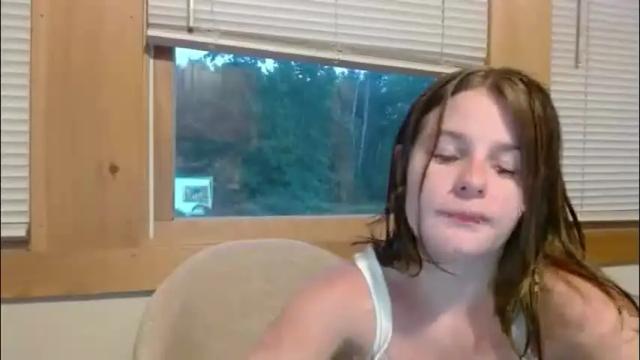 Image 2 of sabrinalexington Stream on Chaturbate on 2 months ago