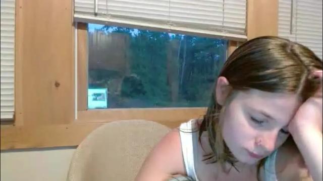Image 3 of sabrinalexington Stream on Chaturbate on 2 months ago