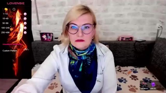 Thumbnail 1, sabrinamacmarren's Stream at Chaturbate, 12 months ago