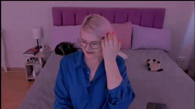 Thumbnail 3, sabrinamacmarren's Stream at Chaturbate, 1 month ago