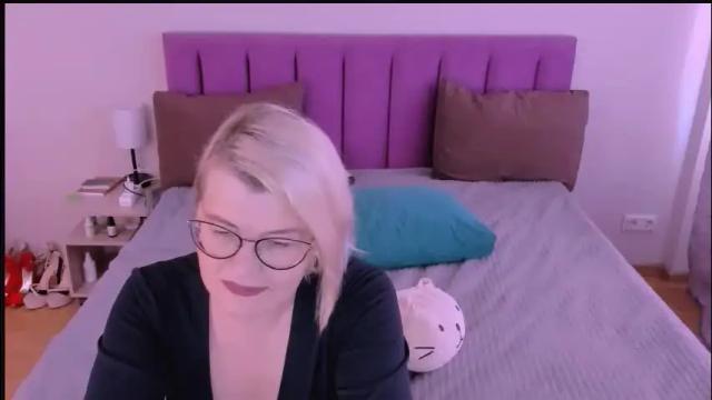 Thumbnail 1, sabrinamacmarren's Stream at Chaturbate, 28 days ago