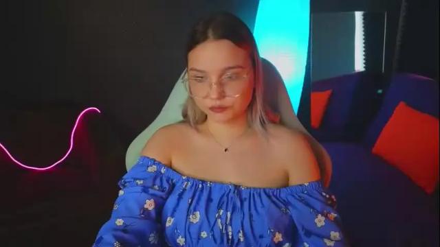 Image 11 of sabrinaspel Stream on Chaturbate on 1 month ago