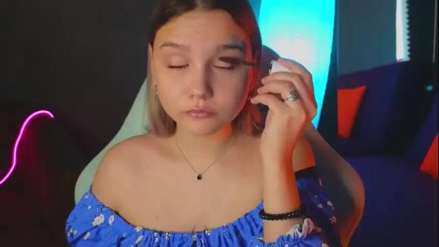 Image 3 of sabrinaspel Stream on Chaturbate on 1 month ago