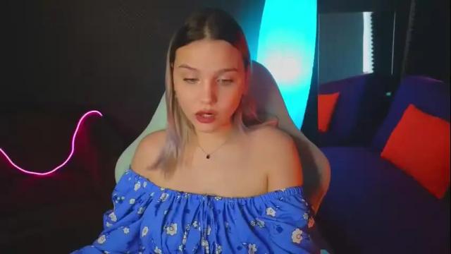 Image 8 of sabrinaspel Stream on Chaturbate on 1 month ago